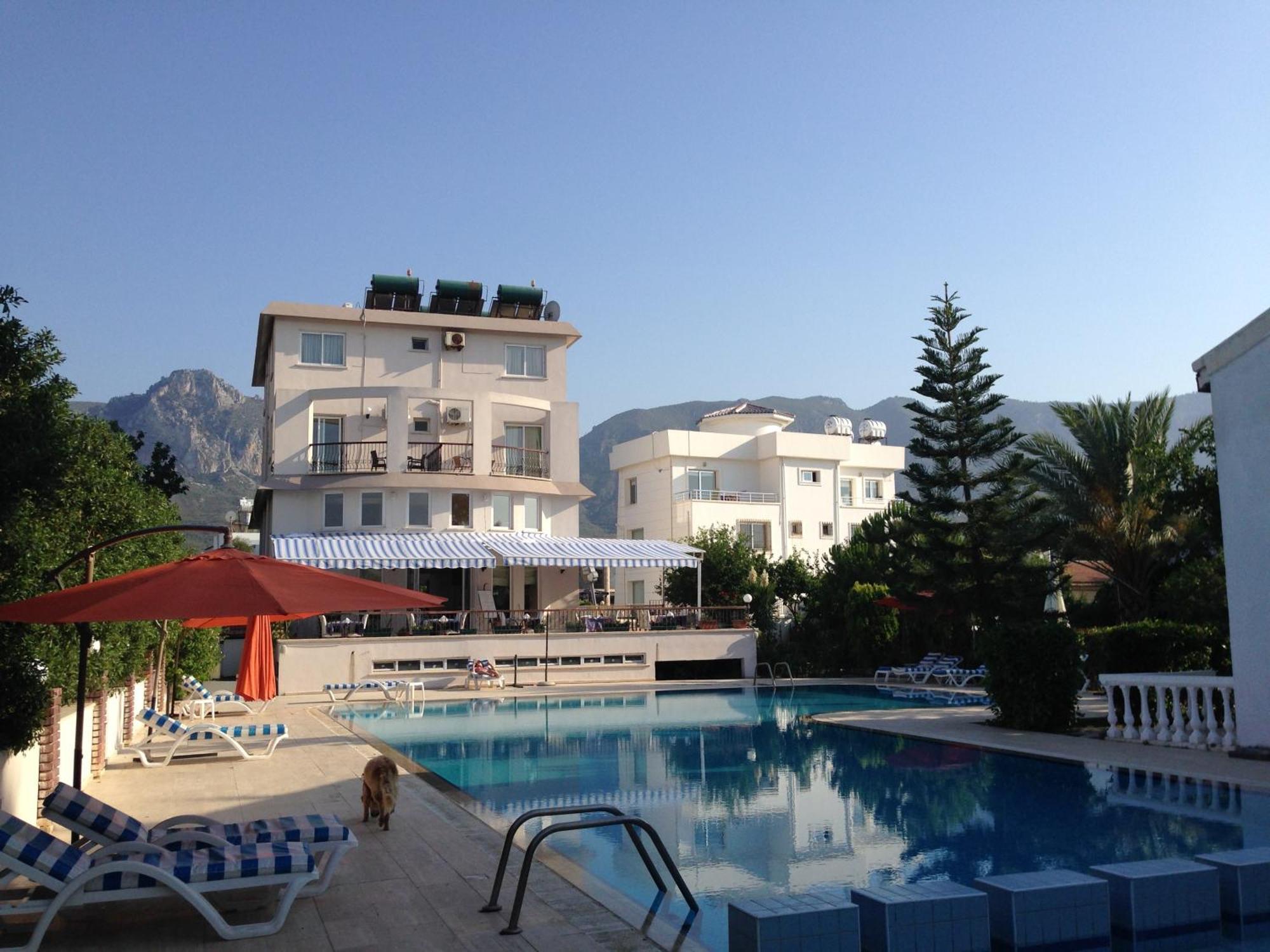 The Prince Inn Hotel & Villas Agios Georgios  Exterior photo