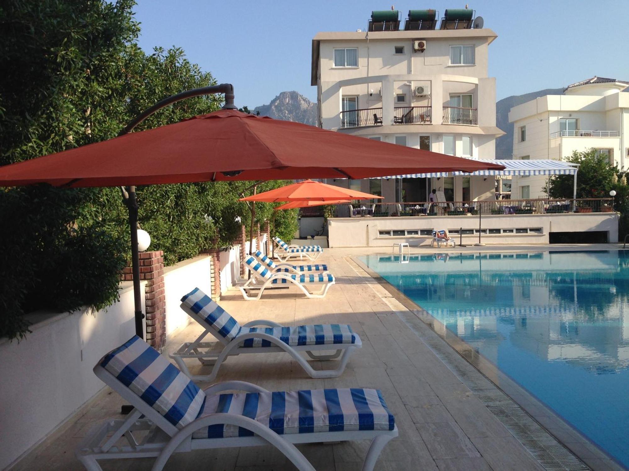 The Prince Inn Hotel & Villas Agios Georgios  Exterior photo