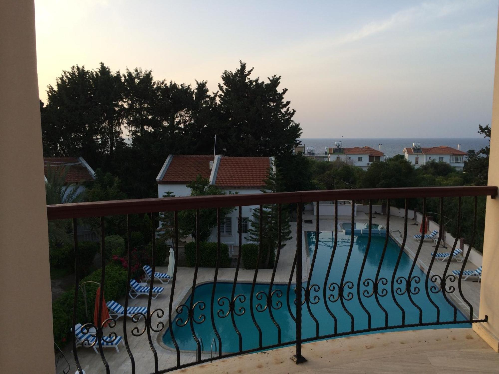 The Prince Inn Hotel & Villas Agios Georgios  Exterior photo