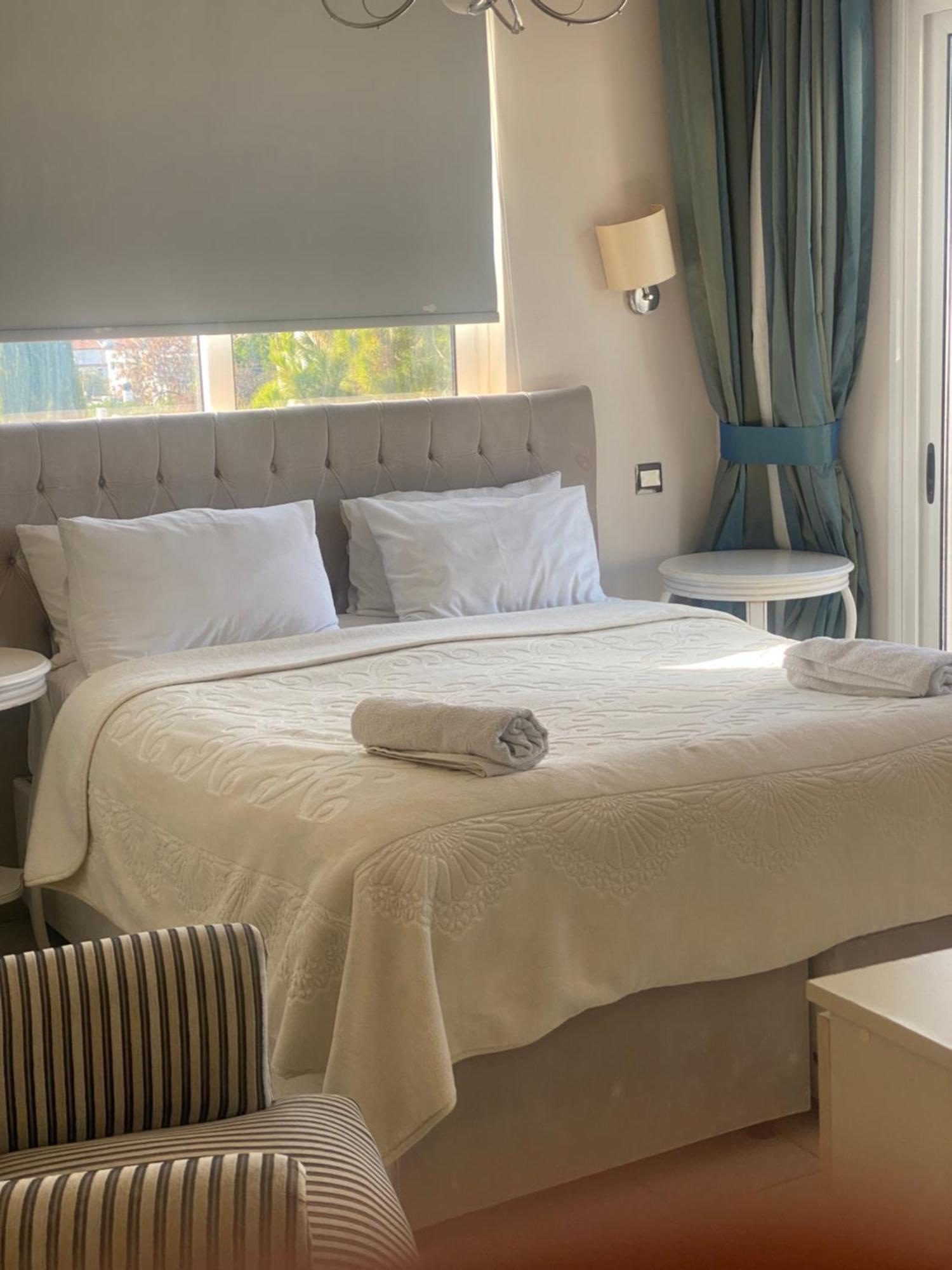 The Prince Inn Hotel & Villas Agios Georgios  Exterior photo