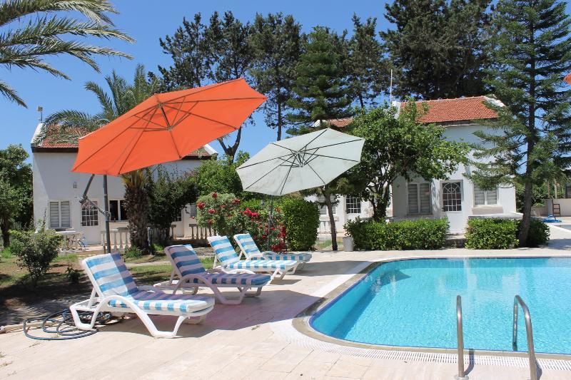 The Prince Inn Hotel & Villas Agios Georgios  Exterior photo
