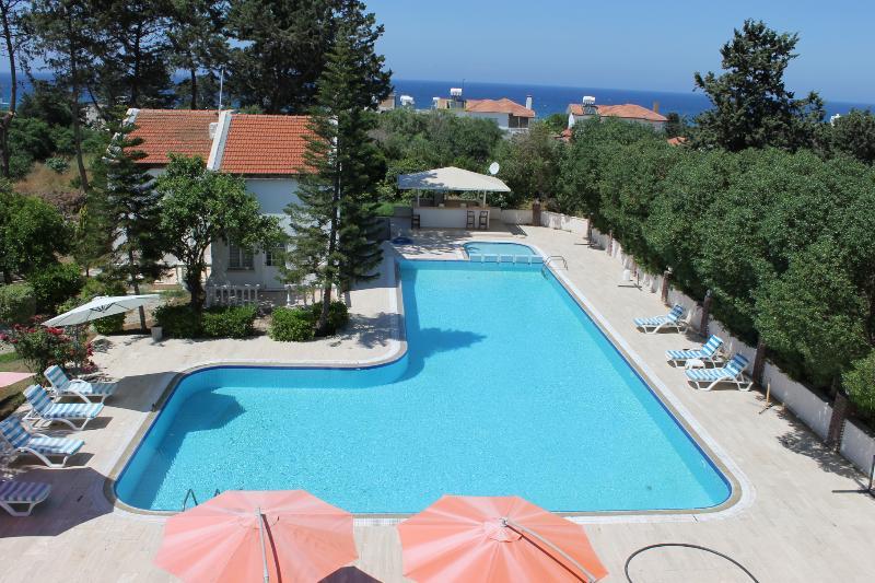 The Prince Inn Hotel & Villas Agios Georgios  Exterior photo